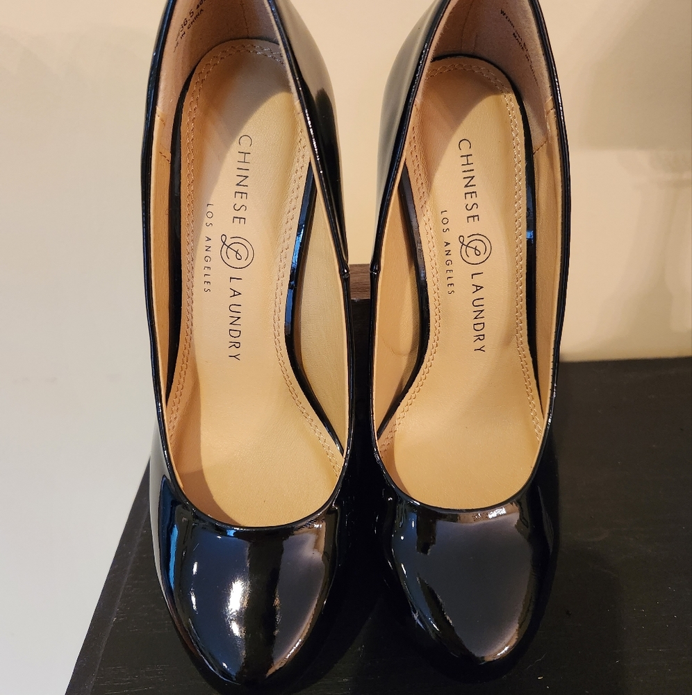 Chinese Laundry Wendy Black Patent Heels